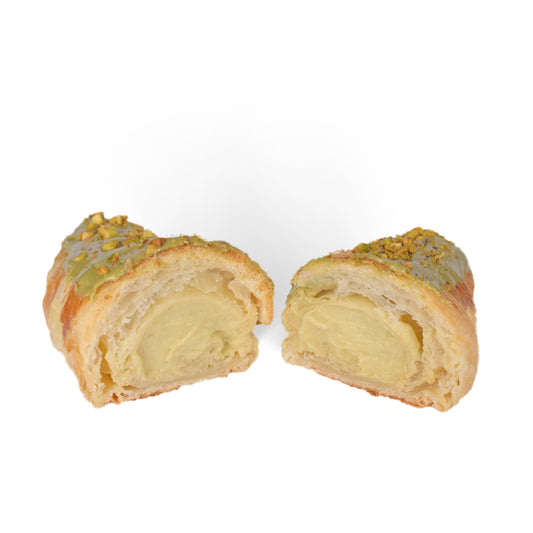 Croissant cu fistic – pufos și cremos