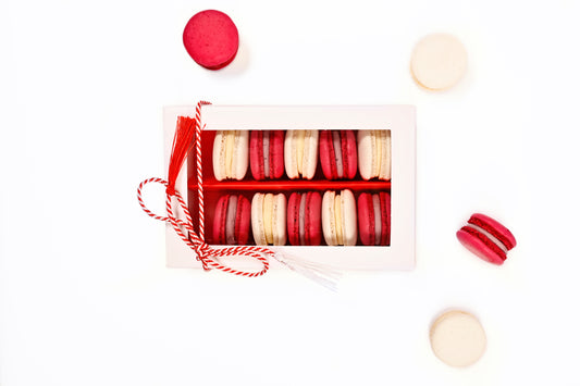9 Macarons Mărțișor