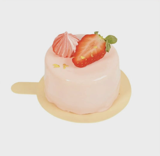 Blanche Fraise – mousse vanilie & fructe fresh