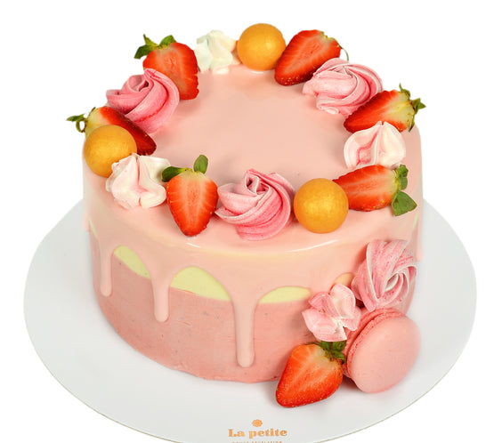 Tort Blanche Fraise - vanilie și fructe proaspete